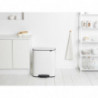 Cos de gunoi Brabantia Bo Pedal 1003182, 60 l, Inchidere usoara, Baza antiderapanta, Alb