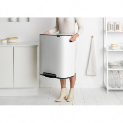 Cos de gunoi Brabantia Bo Pedal 1003182, 60 l, Inchidere usoara, Baza antiderapanta, Alb