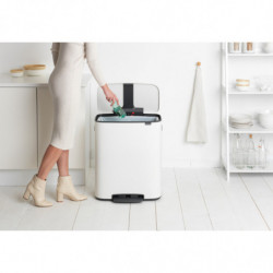 Brabantia Bo Pedal 1003182 szemetes, 60 l, lágy zárás, csúszásgátló talp, fehér