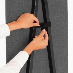 Accesoriu pentru calcarea cu aburi pe verticala Brabantia Linn 1008936, Instalare usoara, Reglabil, Negru