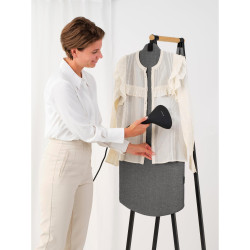 Accesoriu pentru calcarea cu aburi pe verticala Brabantia Linn 1008936, Instalare usoara, Reglabil, Negru