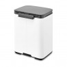 Кош за боклук Brabantia Bo Small 1006621, 4 л, Плавно и безшумно отваряне, Противоплъзгаща основа, Бял