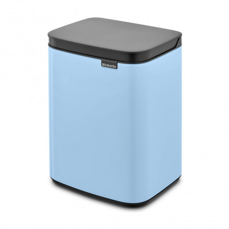 Cos de gunoi Brabantia Bo Small 1006626, 4 L, Deschidere lina si silentioasa, Baza antiderapanta, Albastru deschis