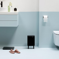 Кош за боклук Brabantia Bo Small Hi 1006641, 4 л, Плавно и безшумно отваряне, Противоплъзгаща основа, Черен