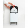 Κάδος Brabantia Bo Small Hi 1006643, 7 L, Ανυψωμένος, Ομαλό και αθόρυβο άνοιγμα, Αντιολισθητική βάση, Λευκό
