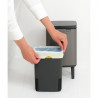 Cos de gunoi Brabantia Bo Small Hi 1006640, 4 L, Ridicat, Deschidere lina si silentioasa, Baza antiderapanta, Gri
