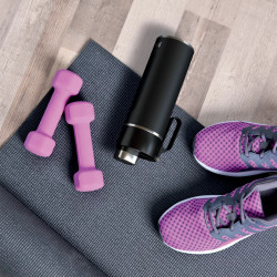 Термос Ninja DW2401EUUKBK, 700 мл, Подходящ и за газирани напитки, Тройна термоизолация, Без BPA, Топло до 8ч, Студено до 24ч, Черен