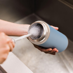 Termos Ninja DW2401EUUKBL, 700 ml, Potrivit pentru bauturi carbogazoase, Izolare tripla, Fara BPA, Mentinere cald pana la 8h, Mentinere la rece pana la 24h, Albastru