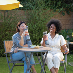 Ninja Blast BC151EUNV Portable Blender, 7.4W, 530 ml, 6-blade stainless steel blade, Ice crushing, Up to 10 cycles, BPA-free, USB-C, Blue