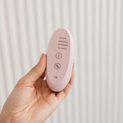 Beautifly Aura Glam Phototherapy Face Mask, 220 LED Lights, Collagen Regeneration and Anti-Aging Effect, 3 Intensity Levels, Cooling, USB-C, Pink