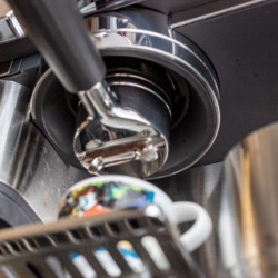 Кафеавтомат 3в1 Ninja Luxe Café Premier ES601, 1650W, 15 bar, 2л, Barista Assist, Безконтактно текстуриране, 4 режима, 3 темп. настройки, Инокс/черен