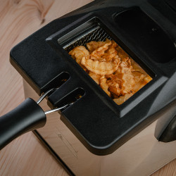 Oliver Voltz OV51980P Deep Fryer, 2000W, 3 liters, Fully disassemblable, Stainless Steel/Black