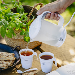 Cana electrica Adler AD 1381, 900W, 0,5 L, 2 cani si lingura, Protectie fierbere fara apa, Alb