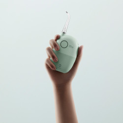 Irigator dentar Oclean AirPump A10, 3 moduri, 2 duze, 40 zile autonomie, IPX7, USB-C, Verde