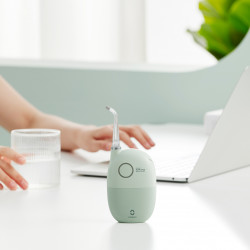 Irigator dentar Oclean AirPump A10, 3 moduri, 2 duze, 40 zile autonomie, IPX7, USB-C, Verde
