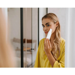 Beautifly B-Scrub Young Ultrasonic Facial Cleansing Device, 75 min, Electrical Stimulation, Exfoliation, Reduces Blackheads and Acne, Ionic, White