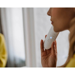 Ултразвуков уред за почистване на лице Beautifly B-Scrub Young, 75 мин, Електростимулация, Ексфолиране, Намаля черни точки и акне, Йони, Бял