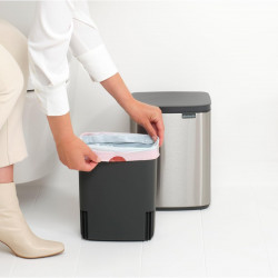 Brabantia Bo Small Trash Can 1006632, 7 L, Smooth and Quiet Opening, Non-Slip Base, Fingerprint-Resistant, Stainless Steel/Matte