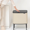 Кош за боклук Brabantia Bo Touch 1005547, 11+23 л, Плавно и безшумно отваряне, Голям отвор, Бежов