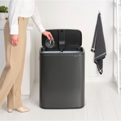 Кош за боклук Brabantia Bo Touch 1008859, 2x30 л, Плавно и безшумно отваряне, Голям отвор, Тъмносив