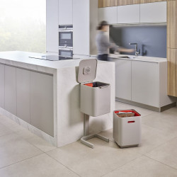 3σε1 Joseph Joseph Totem Compact 30064, 2x20 l, Δοχείο απορριμμάτων 3 l, Κάθετος σχεδιασμός, Ανταλλάξιμα φίλτρα με ενεργό άνθρακα, Μπεζ