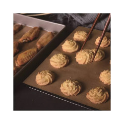 Klausberg KB 7904 Baking Paper, 50 m Roll, 38 cm Wide, -40 to 230°C, All-Purpose, Non-Stick, Brown