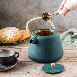 Ceainic din fonta cu infuzor Kinghoff KH 1933, 1 l, Interior emailat, Verde