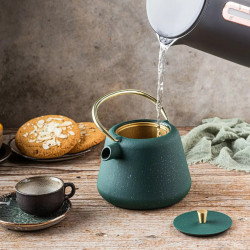 Kinghoff KH 1933, 1 l, profilozott kifolyócső, öntöttvas, zománcozott belsővel, zöld