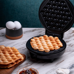 Rosberg R51442H Bubble Waffle Maker, 1000W, Bubble Waffles, Non-Stick, Black