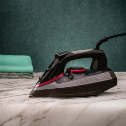 Ютия Voltz V51050D, 2600W, Сухо гладене, Керамично покритие, Самопочистване, Черен