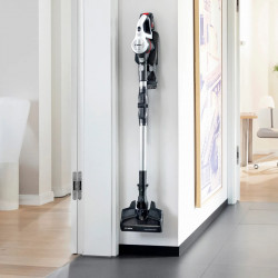 Σκούπα όρθια Bosch Unlimited 7 BBS711W, 300 ml, μοτέρ TurboSpin, φώτα LED, αυτονομία 40 λεπτά, Λευκό/μαύρο