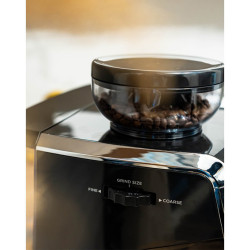 Espreso gép mliano cafe és kapszula 8 in 1 Oliver Voltz OV51171L8M, 2672W, 2 liter, 5 adapterek, 19 bar, Vgradena kafemelachka, Cernen