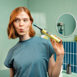 Beurer SC 50 Electric Sonic Toothbrush, 80,000 rpm, 5 modes, timer, 22-day battery life, LED display, Type-C + magnetic charging plate, Yellow