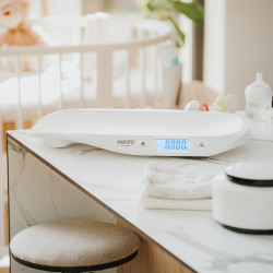 Camry CR 8185 Baby Scale, Up to 20 kg, LCD Display, HOLD Function, TARE, Auto-Off, White