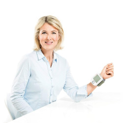 Beurer BC 44 Blood Pressure Monitor, Arrhythmia and Risk Indicator, App-Based Memory, 2 x AAA, 14–19.5 cm, White