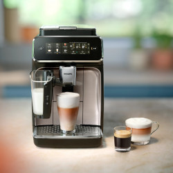 Philips EP3341/50 3300 LatteGo Coffee Machine, 1500W, 15 bar, 1.8 L, 6 drinks, 12-level ceramic grinder, AquaClean, SilentBrew, AromaExtract, Black