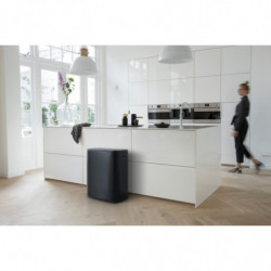 Κάδος Brabantia Bo Touch 1003218, 2x30 l, Ομαλό και αθόρυβο άνοιγμα, Μεγάλο άνοιγμα, Μαύρο ματ