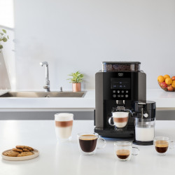 Καφετιέρα Krups Arabica Latte EA819E10, 1450W, 15 bar, 1.7 l, LCD, 5 προγράμματα, 3 λειτουργίες, 3 ρυθμίσεις θερμοκρασίας και αρώματος, Milk Comfort / One Touch Cappuccino, Μαύρο