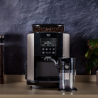Кафеавтомат Krups Arabica Latte EA819E10, 1450W, 15 bar, 1.7 l, LCD, 5 програми, 3 функции, 3 настройки за темп. и аромат, Milk Comfort / One Touch Cappuccino, Черен