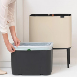 Кош за смет Brabantia Bo Touch 36L, Soft Beige