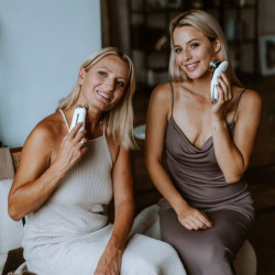 Beautifly B-Booster PRO RF Tű nélküli arcfelvarró masszírozó, 40°C, RF 1MHz, EMS, Ultrahang, Ion, Botox hatás, Anti-Age, Mezoterápia, IPX5, Fehér