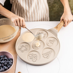 Klausberg KB 7970 Pancake Pan, 26.5 cm, 7 compartments, Non-stick coating, Induction-compatible, Beige