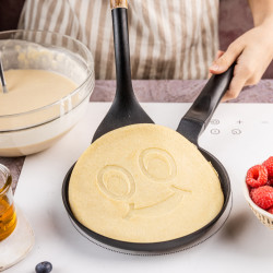 Klausberg KB 7971 Pancake Pan, 18 cm, Textured "Smile" Bottom, Non-stick Coating, PFOA-Free, Induction Compatible, Black