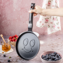 Klausberg KB 7971 Pancake Pan, 18 cm, Textured "Smile" Bottom, Non-stick Coating, PFOA-Free, Induction Compatible, Black