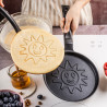 Klausberg KB 7972 Pancake Pan, 18 cm, Sun-Patterned Base, Non-Stick Coating, PFOA-Free, Induction Compatible, Black