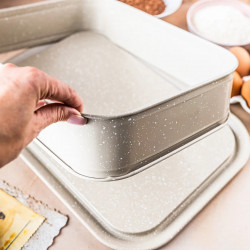 Kinghoff KH 1978 Springform Pan, 39x29x7.5 cm, Marble Finish, Beige