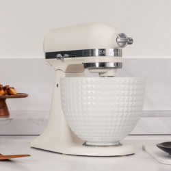 Mixer planetar KitchenAid Artisan Monochrome White 5KSM156CXEPL, 300W, 4.7L, Acționare directa, 10 viteze, Cap inclinat, Bol ceramic, Crem
