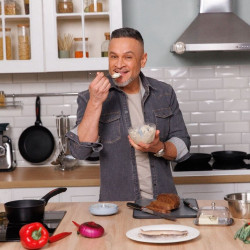 Serpenyő fedővel Royalty Line RL-FSN20, 20 cm, 2,1 l, gránit kivitel, indukciós, Fekete