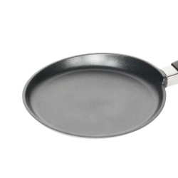 AMT Gastroguss 124 Pancake Pan, 24 cm, Cast Aluminum, Lotan® Non-Stick Coating, Up to 240°C, Black