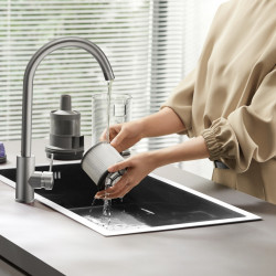 Ηλεκτρική σκούπα όρθιας τοποθέτησης Dreame Z30 AquaCycle VZV77B, 855W, 310AW, 150000 rpm, 3 στάδια, 0.32/0.4/0.6 l, 90 λεπτά, HEPA H14, LED, Brushless motor, Μαύρο